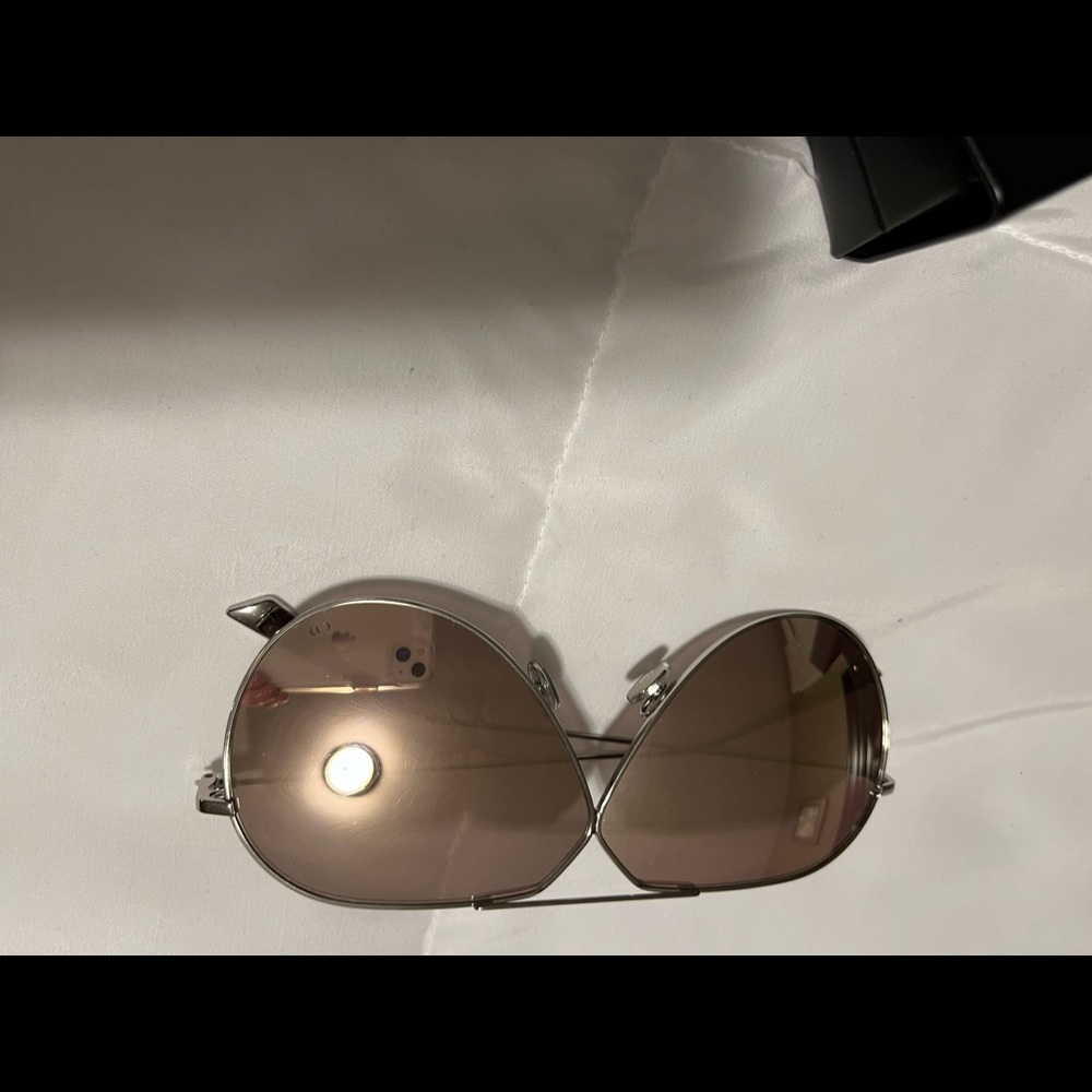 Authentic DIOR Sunglasses - Picture 3 of 7